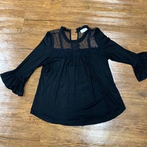 3/4 length sleeve black boutique top